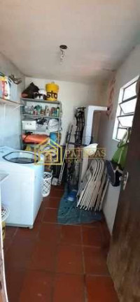 Imagem Casa com 3 Quartos à Venda, 148 m² em Vila Lucinda - Santo André Imagem Casa com 3 Quartos à Venda, 148 m² em Vila Lucinda - Santo André