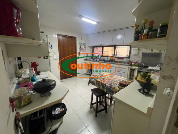 Imagem Apartamento com 3 Quartos à Venda, 155 m² em Maracanã - Rio De Janeiro Imagem Apartamento com 3 Quartos à Venda, 155 m² em Maracanã - Rio De Janeiro