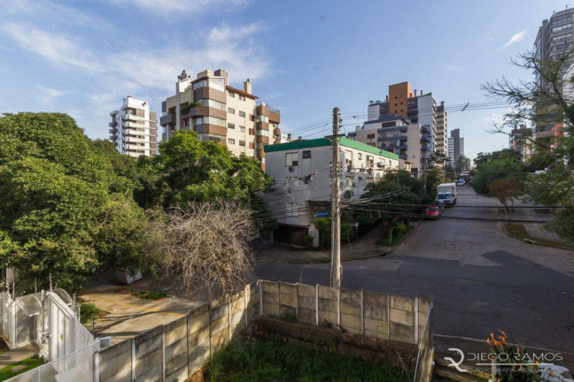 Imagem Apartamento com 2 Quartos à Venda, 165 m² em Petrópolis - Porto Alegre Imagem Apartamento com 2 Quartos à Venda, 165 m² em Petrópolis - Porto Alegre