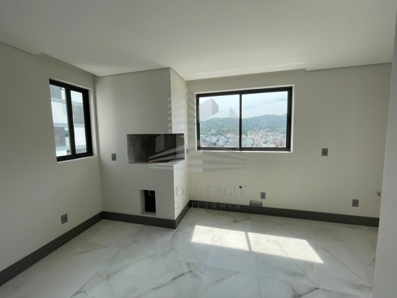 Imagem Apartamento com 3 Quartos à Venda, 130 m² em Centro - Balneário Camboriú Imagem Apartamento com 3 Quartos à Venda, 130 m² em Centro - Balneário Camboriú