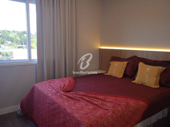 Imagem Sobrado com 2 Quartos para Temporada, em Centro - Bombinhas Imagem Sobrado com 2 Quartos para Temporada, em Centro - Bombinhas