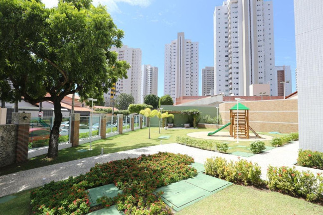 Imagem Apartamento com 3 Quartos à Venda, 71 m²em Guararapes - Fortaleza