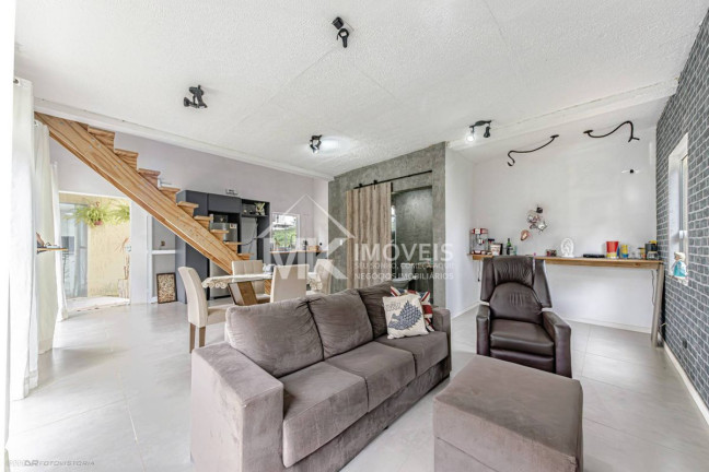 Imagem Casa de Condomínio com 4 Quartos à Venda, 250 m² em Vila Fuck - Piraquara Imagem Casa de Condomínio com 4 Quartos à Venda, 250 m² em Vila Fuck - Piraquara