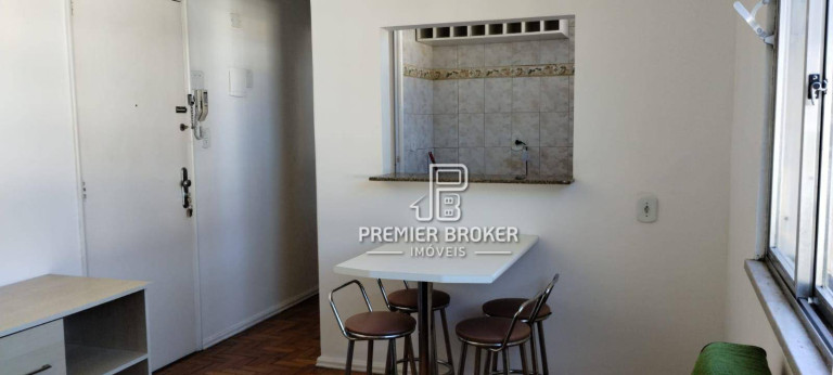 Imagem Apartamento com 1 Quarto à Venda, 30 m² em Alto - Teresópolis Imagem Apartamento com 1 Quarto à Venda, 30 m² em Alto - Teresópolis