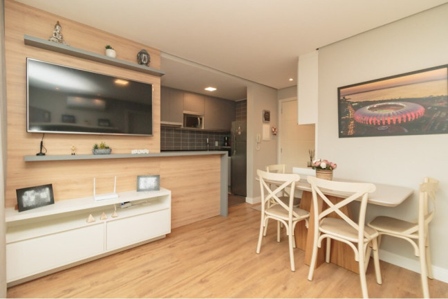 Imagem Apartamento com 1 Quarto à Venda, 40 m² em Menino Deus - Porto Alegre Imagem Apartamento com 1 Quarto à Venda, 40 m² em Menino Deus - Porto Alegre