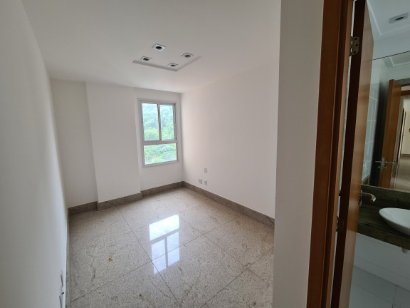 Imagem Imóvel com 4 Quartos à Venda, 141 m² em Praia Da Costa - Vila Velha Imagem Imóvel com 4 Quartos à Venda, 141 m² em Praia Da Costa - Vila Velha