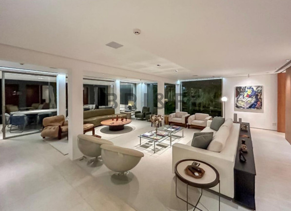 Imagem Casa com 5 Quartos à Venda, 700 m² em Brooklin - São Paulo Imagem Casa com 5 Quartos à Venda, 700 m² em Brooklin - São Paulo