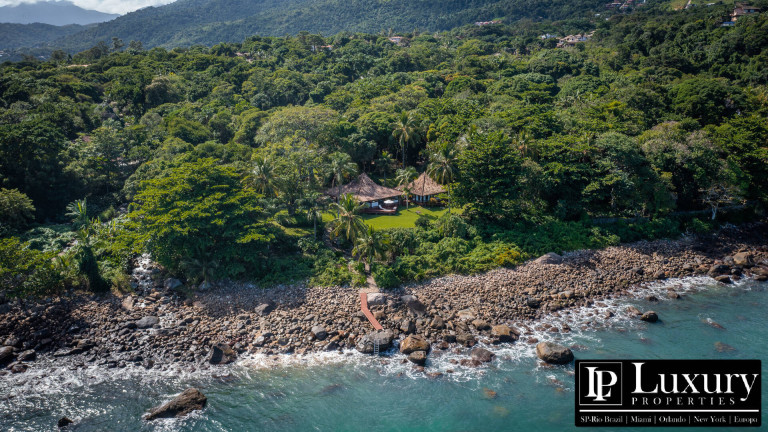 Imagem Casa de Condomínio com 4 Quartos à Venda, em Centro - Ilhabela Imagem Casa de Condomínio com 4 Quartos à Venda, em Centro - Ilhabela