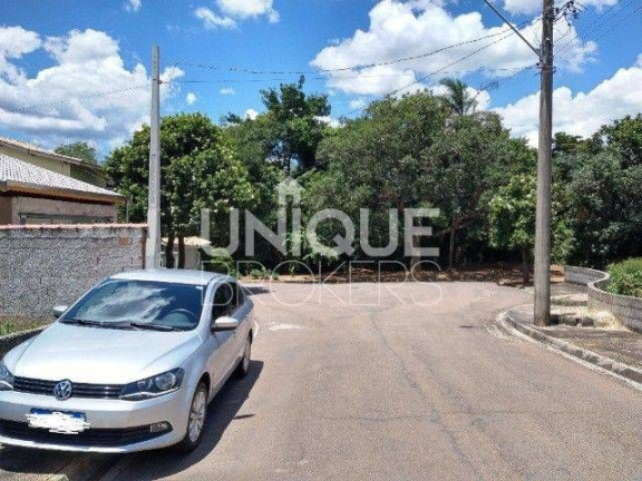 Imagem Terreno à Venda, 350 m² em Medeiros - Jundiaí Imagem Terreno à Venda, 350 m² em Medeiros - Jundiaí