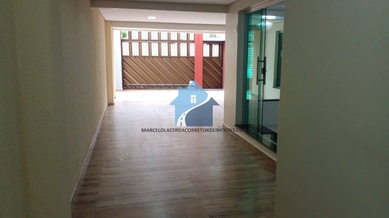 Imagem Casa com 6 Quartos à Venda, 300 m² em Adrianópolis - Manaus Imagem Casa com 6 Quartos à Venda, 300 m² em Adrianópolis - Manaus