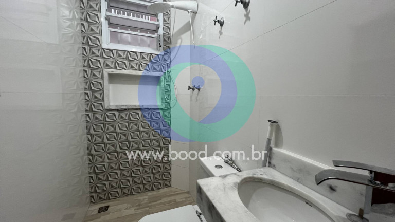Imagem Casa com 2 Quartos à Venda, 70 m² em Embaré - Santos Imagem Casa com 2 Quartos à Venda, 70 m² em Embaré - Santos