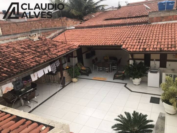 Imagem Casa com 6 Quartos à Venda, 300 m² em Parque Ipê - Feira De Santana Imagem Casa com 6 Quartos à Venda, 300 m² em Parque Ipê - Feira De Santana