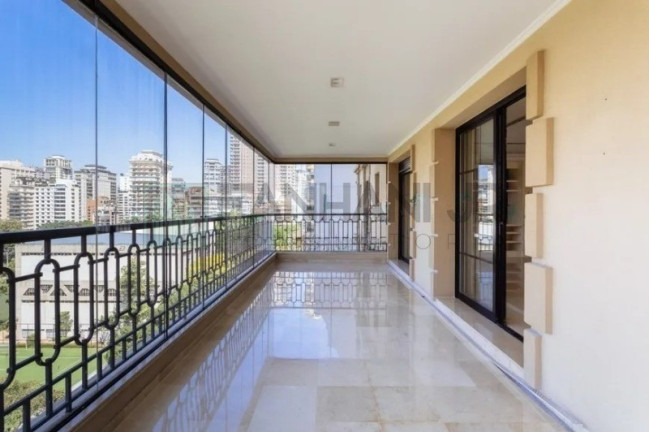 Imagem Imóvel com 2 Quartos à Venda, 315 m² em Jardim Europa - São Paulo Imagem Imóvel com 2 Quartos à Venda, 315 m² em Jardim Europa - São Paulo