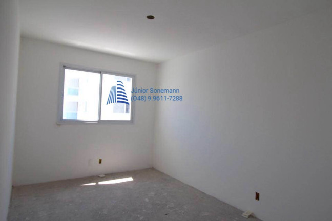 Imagem Apartamento com 3 Quartos à Venda, 203 m² em Barreiros - São José