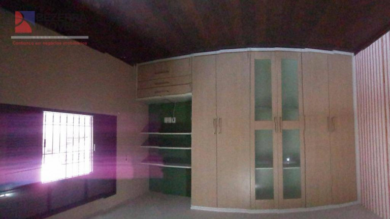 Imagem Casa com 4 Quartos à Venda, 312 m² em Candelária - Natal Imagem Casa com 4 Quartos à Venda, 312 m² em Candelária - Natal