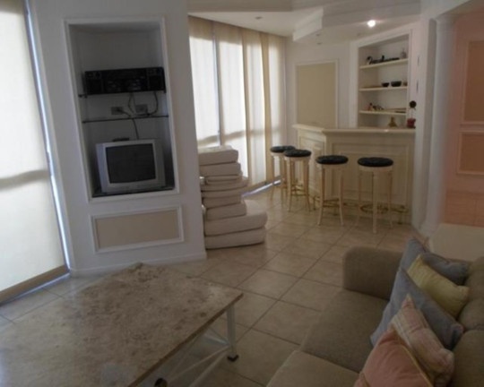Imagem Apartamento com 3 Quartos à Venda, 158 m² em Pitangueiras - Guarujá Imagem Apartamento com 3 Quartos à Venda, 158 m² em Pitangueiras - Guarujá
