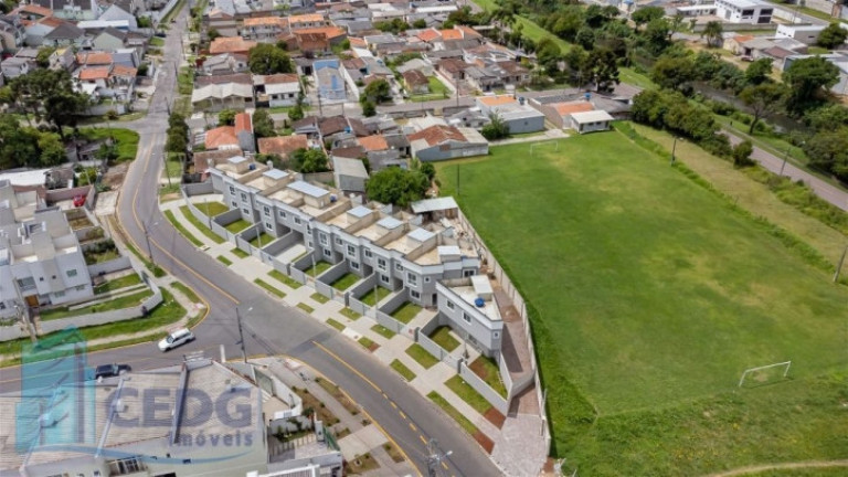 Imagem Casa com 3 Quartos à Venda, 102 m² em Uberaba - Curitiba Imagem Casa com 3 Quartos à Venda, 102 m² em Uberaba - Curitiba