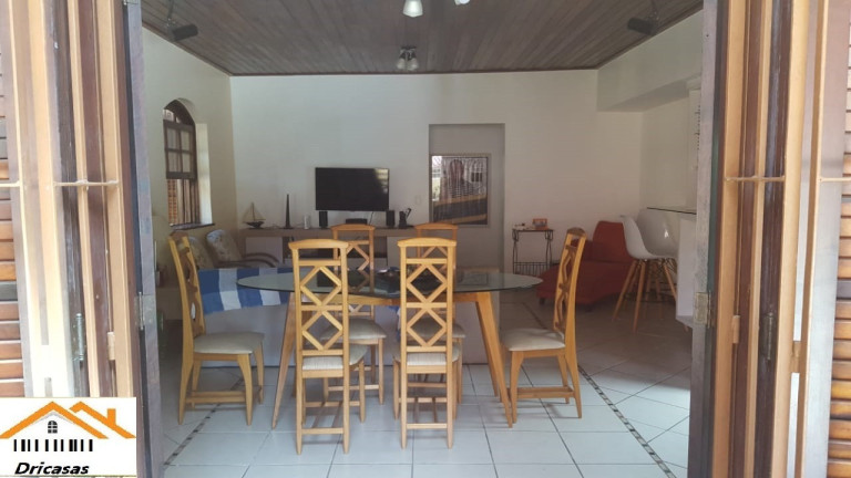 Imagem Casa com 6 Quartos à Venda, em Itacuruçá - Mangaratiba Imagem Casa com 6 Quartos à Venda, em Itacuruçá - Mangaratiba