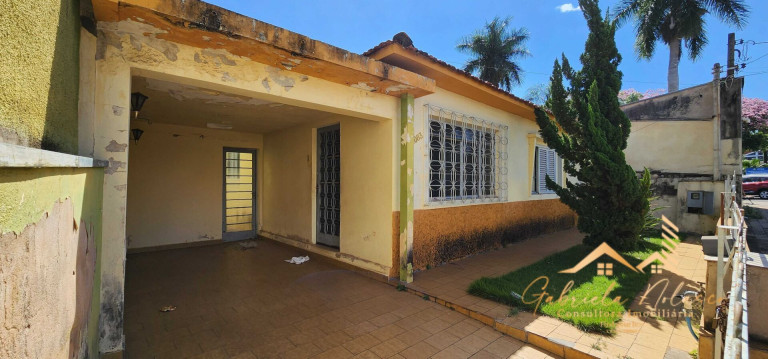 Imagem Casa com 2 Quartos à Venda, 210 m² em Centro - Mogi Guaçu Imagem Casa com 2 Quartos à Venda, 210 m² em Centro - Mogi Guaçu
