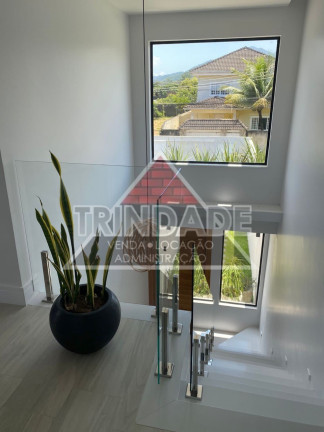 Imagem Casa com 3 Quartos à Venda, 500 m² em Guaratiba - Rio De Janeiro Imagem Casa com 3 Quartos à Venda, 500 m² em Guaratiba - Rio De Janeiro