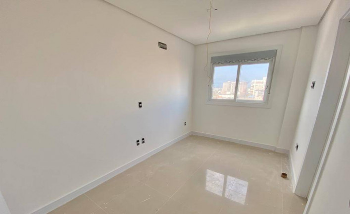 Imagem Apartamento com 3 Quartos à Venda, 109 m² em Navegantes - Capão Da Canoa Imagem Apartamento com 3 Quartos à Venda, 109 m² em Navegantes - Capão Da Canoa