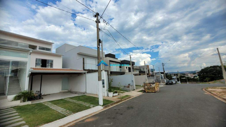 Imagem Casa com 3 Quartos à Venda, 130 m² em Vila Aparecida - Jundiaí Imagem Casa com 3 Quartos à Venda, 130 m² em Vila Aparecida - Jundiaí