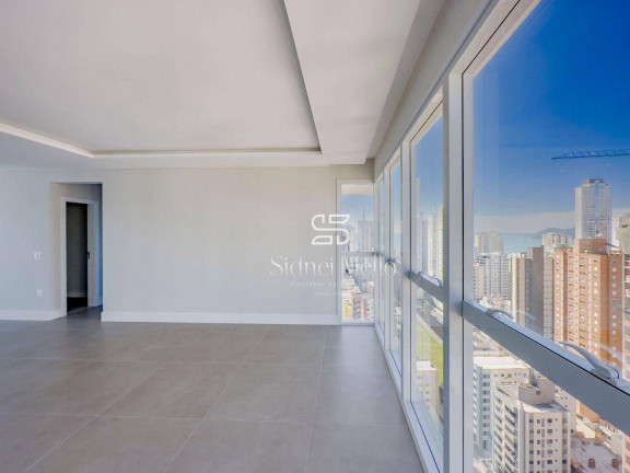 Imagem Apartamento com 3 Quartos à Venda, 136 m² em 2 Quadra Centro - Balneário Camboriú