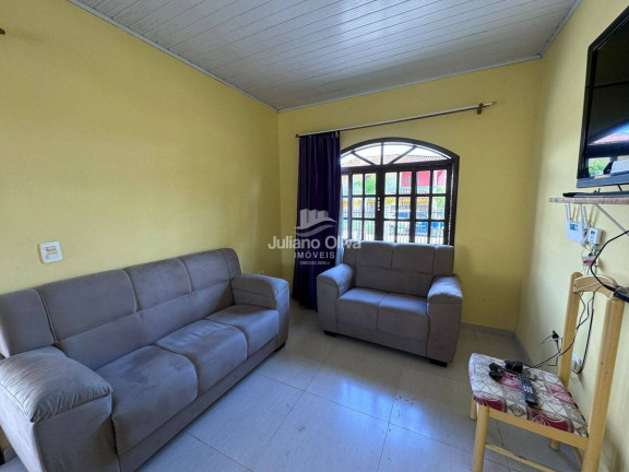 Imagem Casa com 2 Quartos à Venda, 60 m² em Barra Do Sai - Itapoá