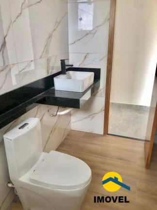 Imagem Casa com 3 Quartos à Venda, 140 m² em Piratininga - Niterói Imagem Casa com 3 Quartos à Venda, 140 m² em Piratininga - Niterói