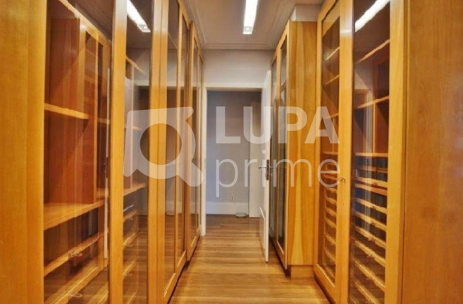 Imagem Apartamento com 2 Quartos para Alugar, 259 m² em Jardim Europa - São Paulo Imagem Apartamento com 2 Quartos para Alugar, 259 m² em Jardim Europa - São Paulo