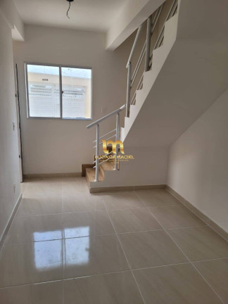 Sobrado com 2 Quartos à Venda, 57 m² em Ribeirópolis - Praia Grande