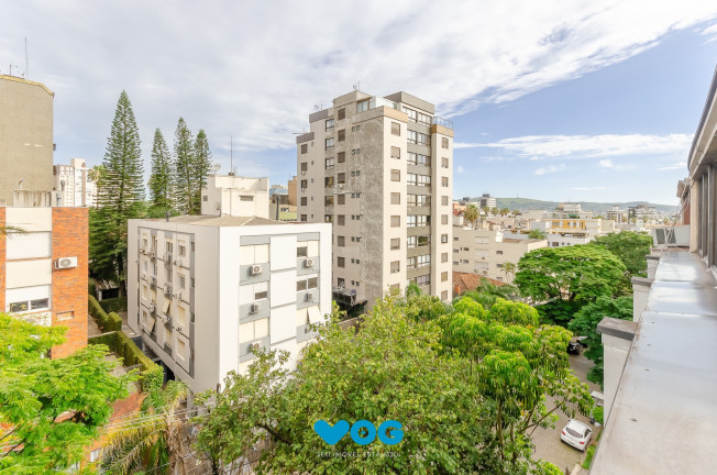 Imagem Imóvel com 3 Quartos à Venda, 199 m² em Petrópolis - Porto Alegre