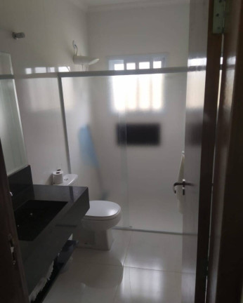 Imagem Casa com 4 Quartos à Venda, em Ninho Verde 2 - Pardinho Imagem Casa com 4 Quartos à Venda, em Ninho Verde 2 - Pardinho