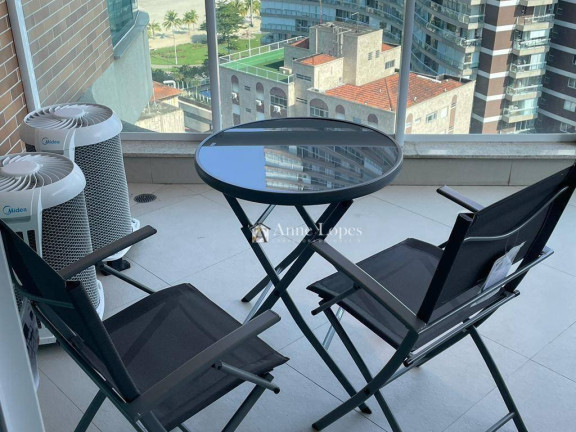 Imagem Apartamento com 1 Quarto à Venda, 45 m² em Gonzaga - Santos Imagem Apartamento com 1 Quarto à Venda, 45 m² em Gonzaga - Santos