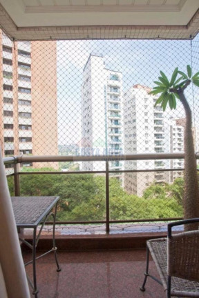 Imagem Apartamento com 4 Quartos à Venda ou Locação, 500 m²