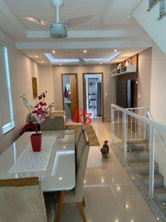 Casa com 3 Quartos à Venda, 110 m² em Marapé - Santos