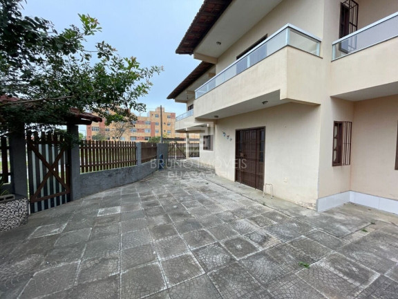Imagem Casa com 4 Quartos à Venda, 201 m² em Comunidade Urbana De Rio Grande - Guarapari Imagem Casa com 4 Quartos à Venda, 201 m² em Comunidade Urbana De Rio Grande - Guarapari