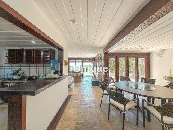 Imagem Casa com 4 Quartos à Venda, 270 m² em Ferradura - Armação Dos Búzios Imagem Casa com 4 Quartos à Venda, 270 m² em Ferradura - Armação Dos Búzios
