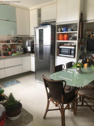 Imagem Imóvel com 4 Quartos à Venda, 275 m² em Jardim Apipema - Salvador Imagem Imóvel com 4 Quartos à Venda, 275 m² em Jardim Apipema - Salvador
