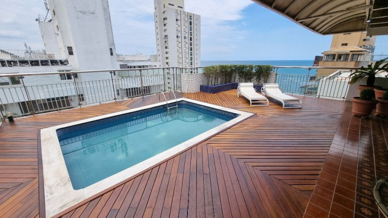 Imagem Cobertura com 3 Quartos à Venda, 300 m² em Pitangueiras - Guarujá Imagem Cobertura com 3 Quartos à Venda, 300 m² em Pitangueiras - Guarujá