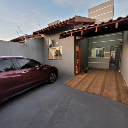 Imagem Casa com 2 Quartos à Venda, 80 m² em Rita Vieira - Campo Grande