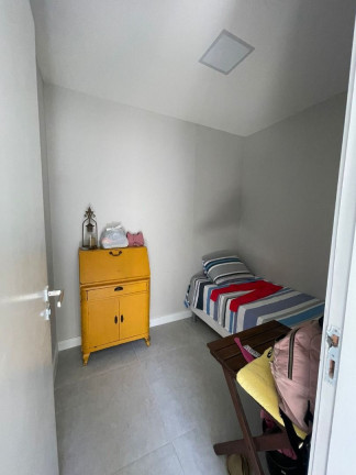 Imagem Casa com 4 Quartos à Venda, 300 m² em Eusébio - Eusébio Imagem Casa com 4 Quartos à Venda, 300 m² em Eusébio - Eusébio