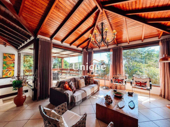 Imagem Casa com 4 Quartos à Venda, 142 m² em Ferradura - Armação Dos Búzios Imagem Casa com 4 Quartos à Venda, 142 m² em Ferradura - Armação Dos Búzios