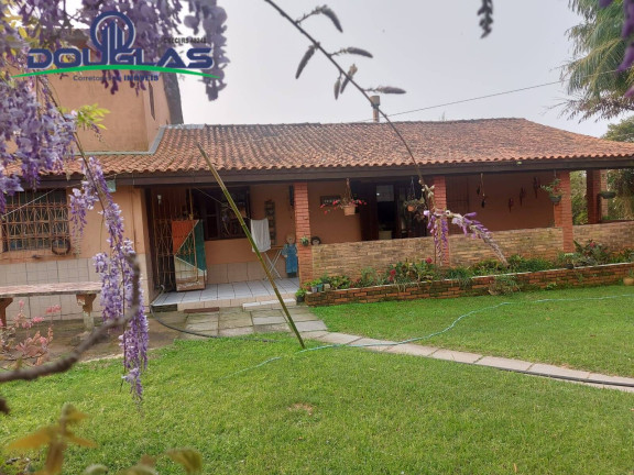 Imagem Casa com 4 Quartos à Venda, em Viamão Imagem Casa com 4 Quartos à Venda, em Viamão