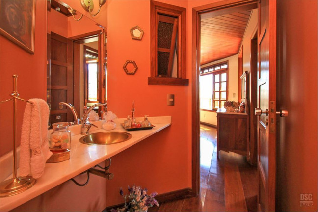 Imagem Apartamento com 3 Quartos à Venda, 157 m² em Petrópolis - Porto Alegre Imagem Apartamento com 3 Quartos à Venda, 157 m² em Petrópolis - Porto Alegre