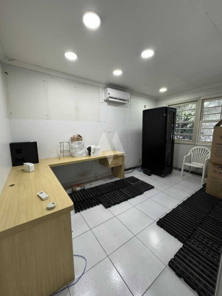 Imagem Casa com 4 Quartos à Venda, 357 m² em Campo Grande - Santos Imagem Casa com 4 Quartos à Venda, 357 m² em Campo Grande - Santos