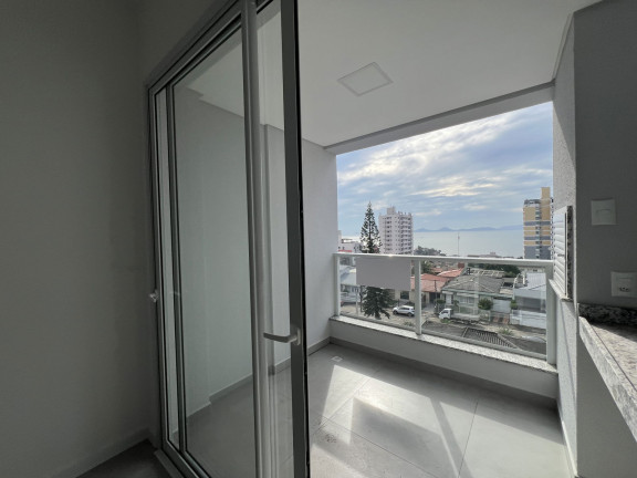 Imagem Apartamento com 2 Quartos à Venda, 75 m² em Barreiros - São José