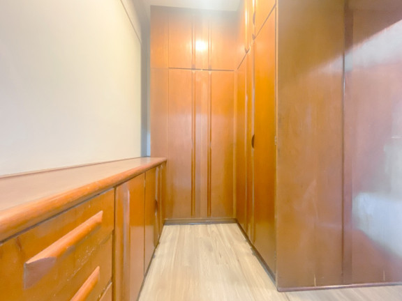 Imagem Casa com 3 Quartos à Venda, 320 m² em Coqueiros - Florianópolis