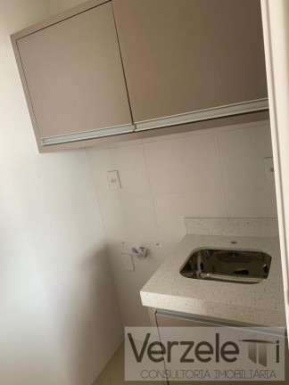 Imagem Apartamento com 3 Quartos para Alugar, 120 m² em Centro - Balneário Camboriú Imagem Apartamento com 3 Quartos para Alugar, 120 m² em Centro - Balneário Camboriú