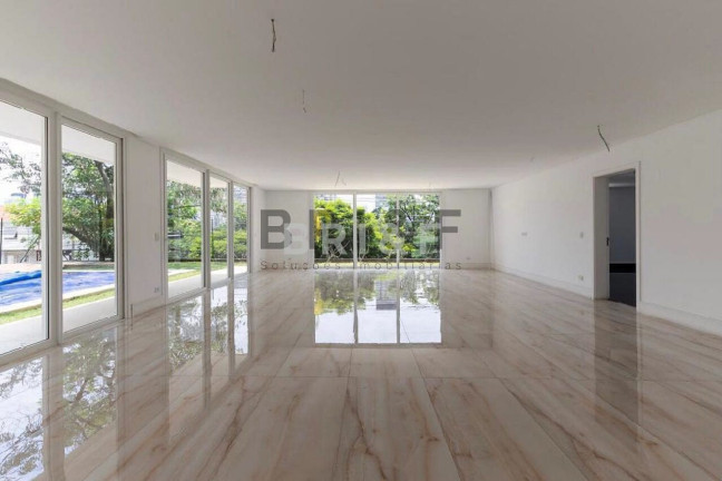 Imagem Casa com 4 Quartos à Venda, 786 m² em Brooklin - São Paulo Imagem Casa com 4 Quartos à Venda, 786 m² em Brooklin - São Paulo